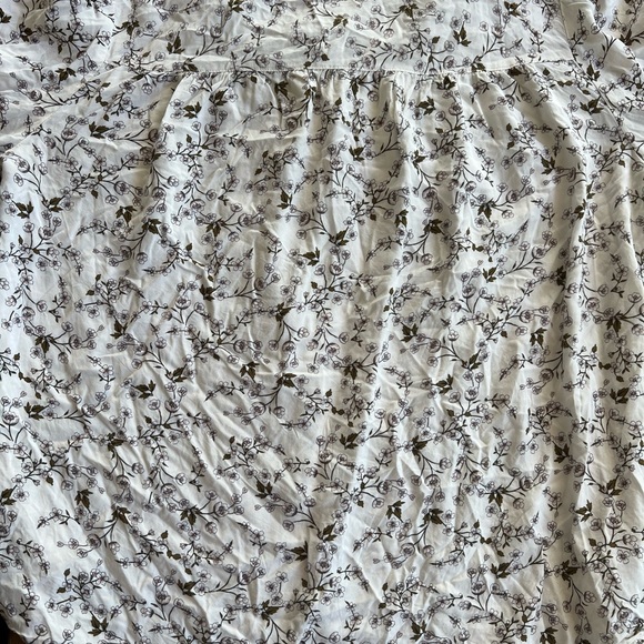 Ann Taylor Loft Outlet Floral Neck Tie Button Down Blouse Size M - Picture 5 of 5